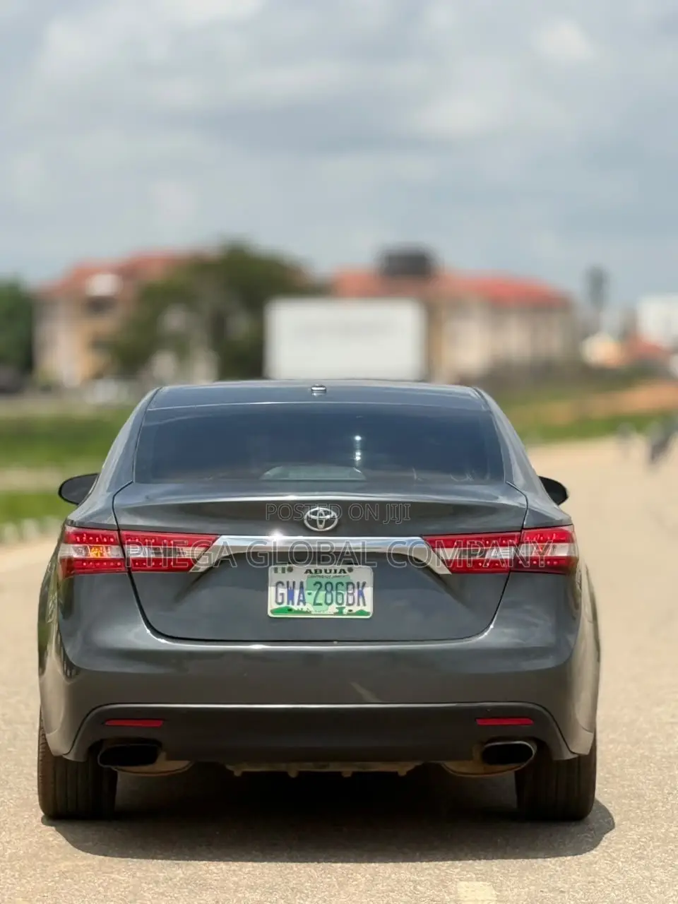 Toyota Avalon XLE FWDSedan (3.6L 6cyl 6A) 2016 Gray