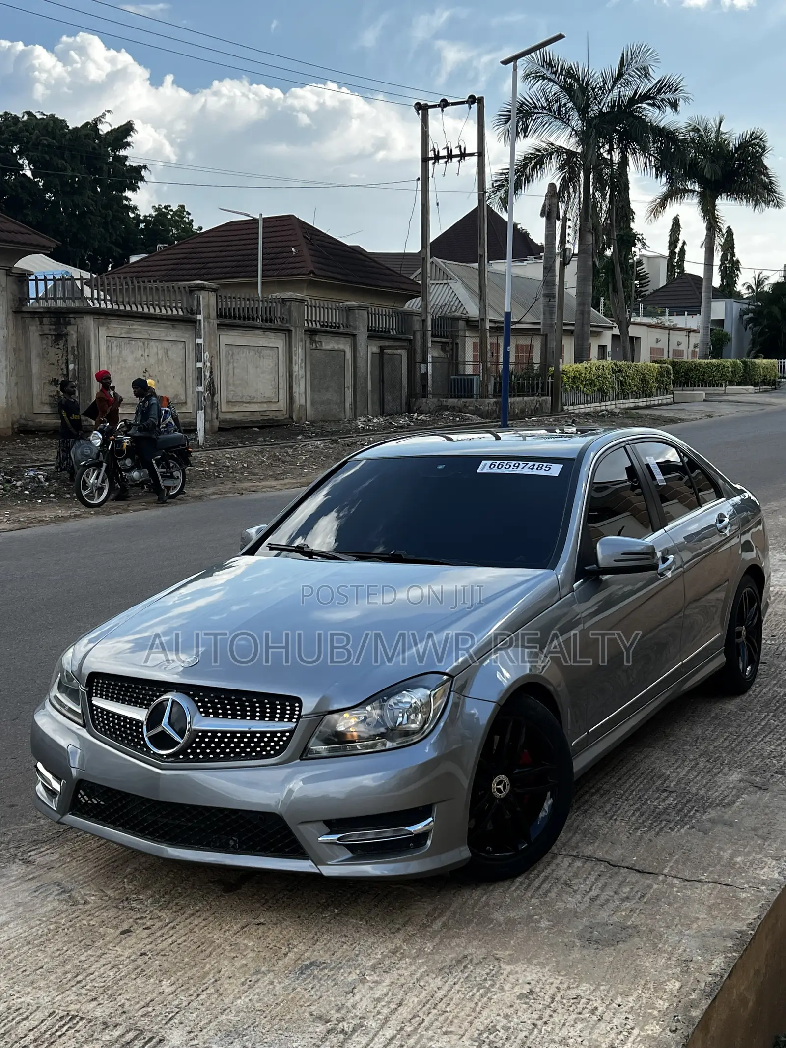 Mercedes-Benz C300 2013 Gray