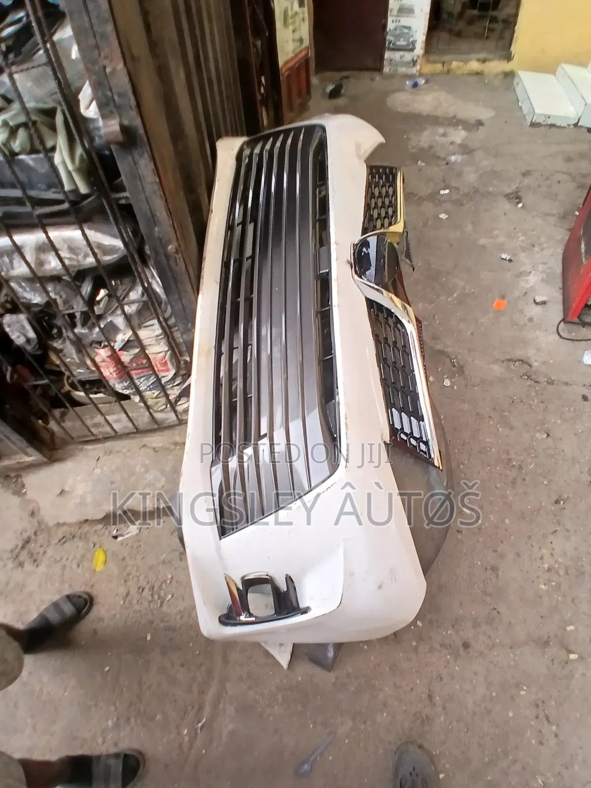 Compelete Front Bumper Sienna 2018