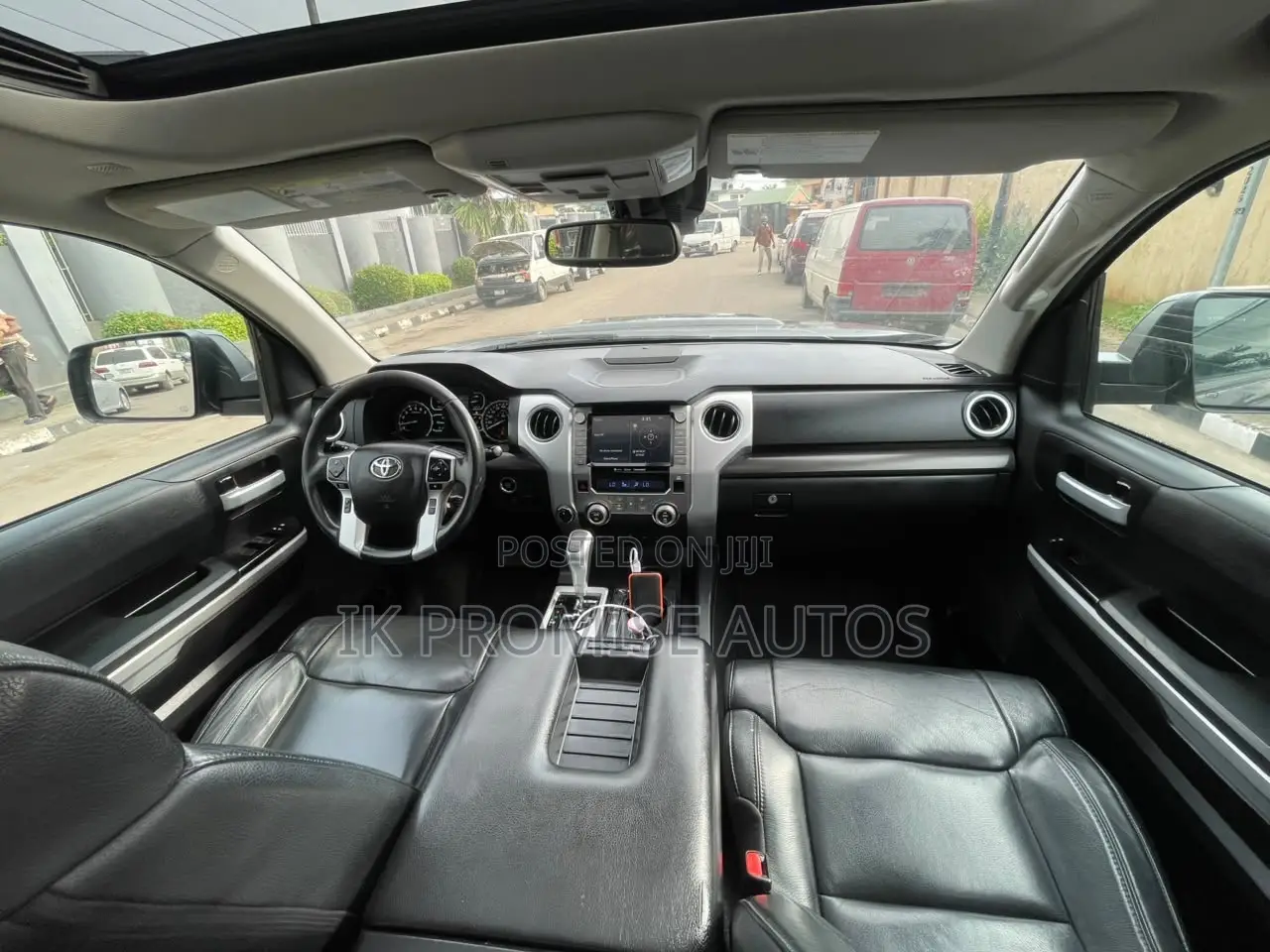 Toyota Tundra 2022 Gray