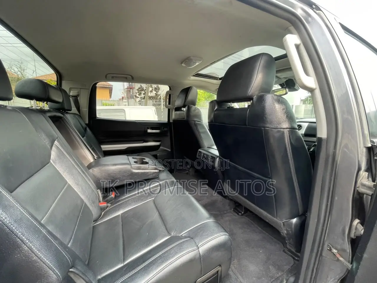 Toyota Tundra 2022 Gray