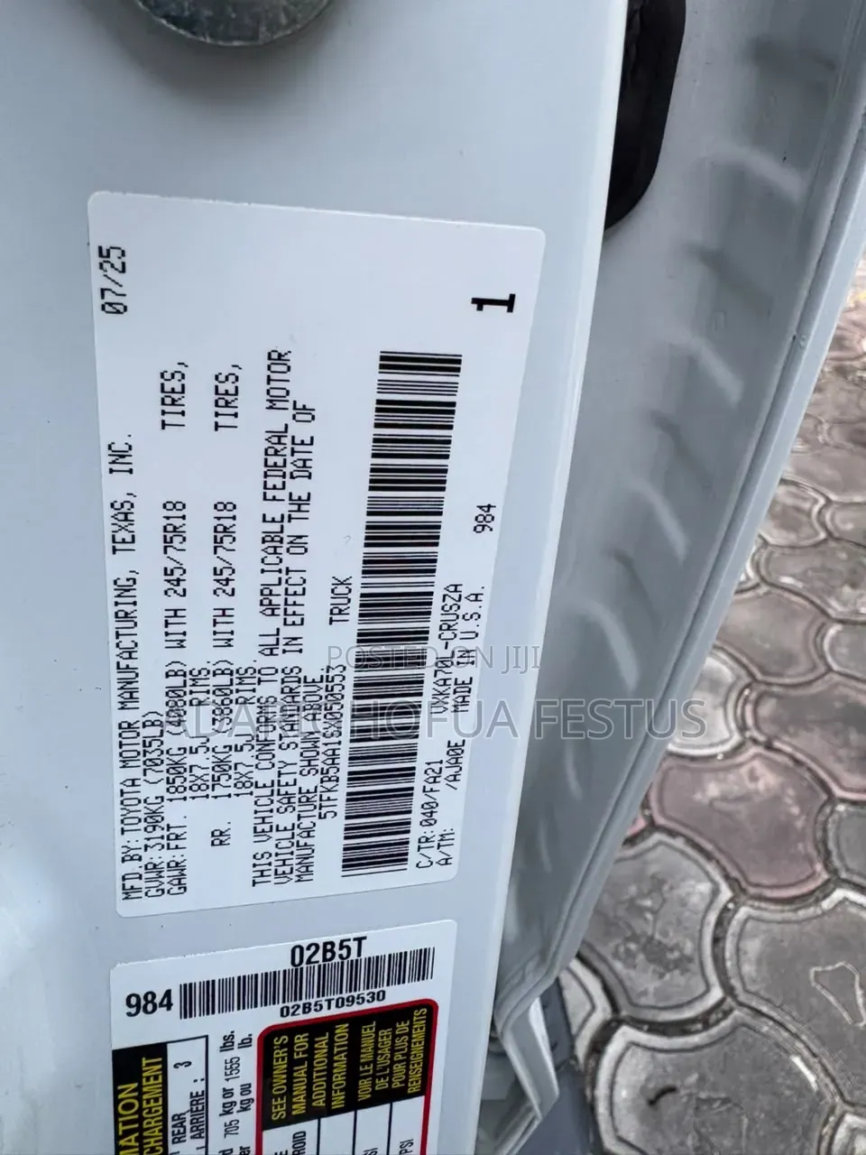 Toyota Tundra 2025 White