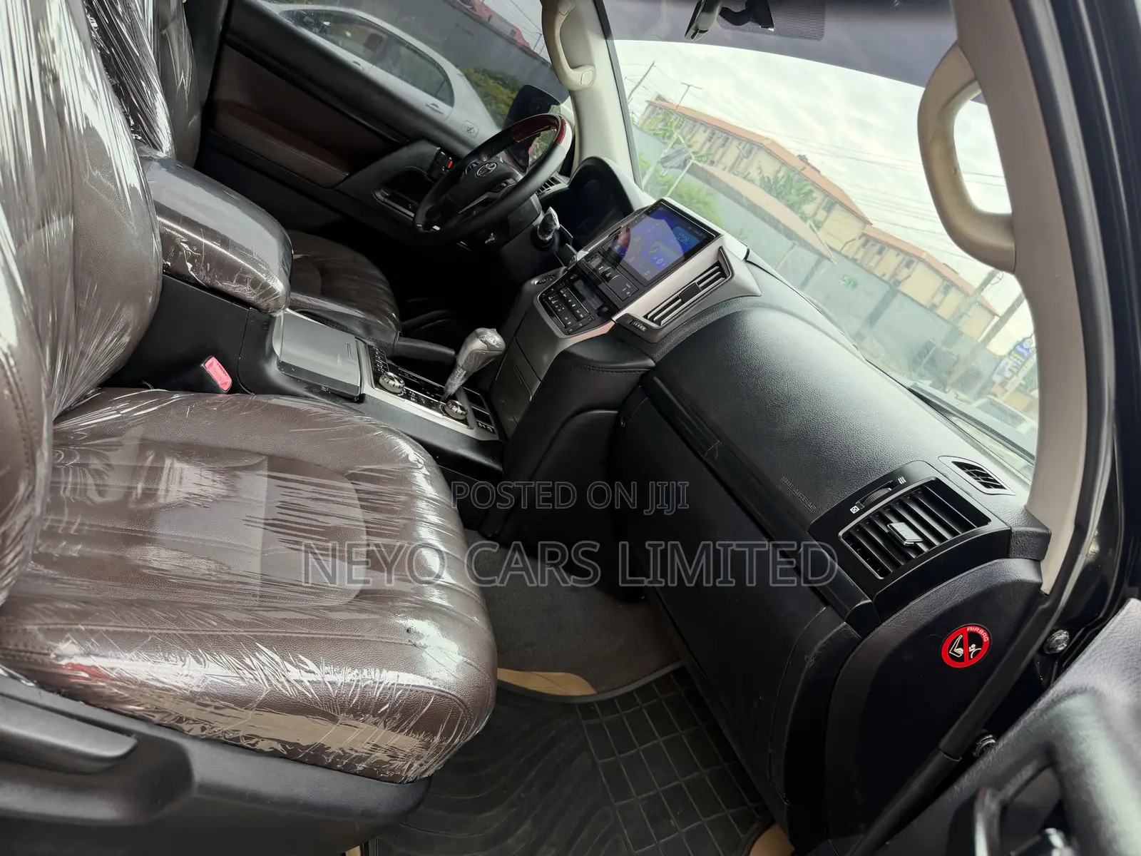 Toyota Land Cruiser 4.0 V6 GX-R 2013 Black
