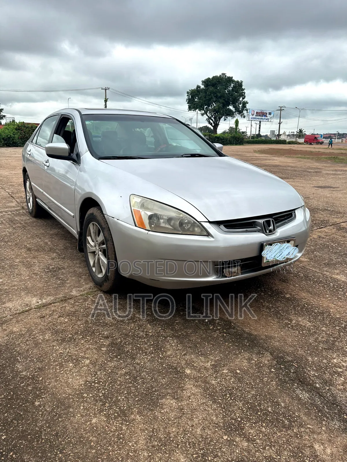 Honda Accord 2005 Silver