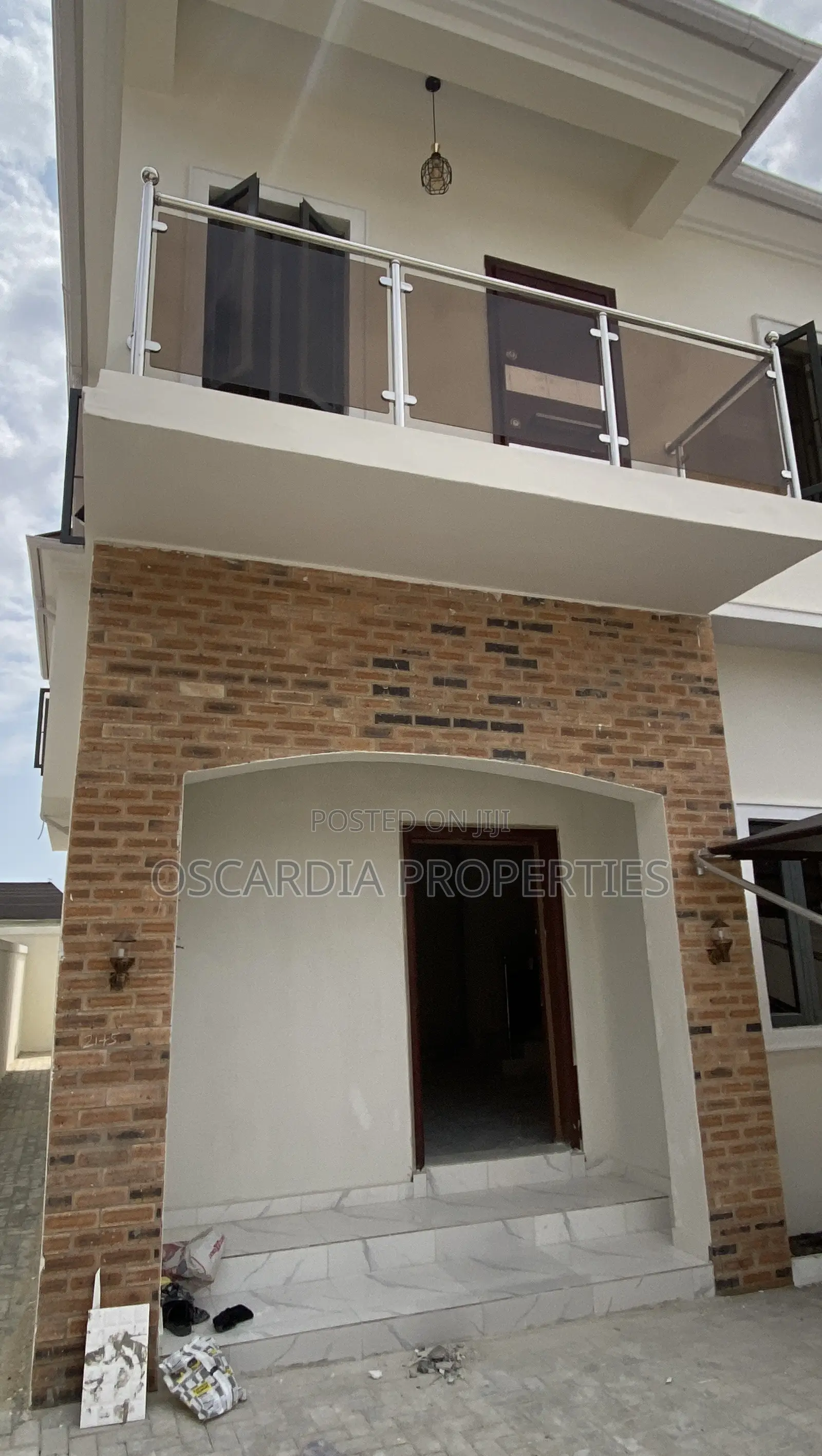2bdrm Townhouse/Terrace in Ogombo for sale