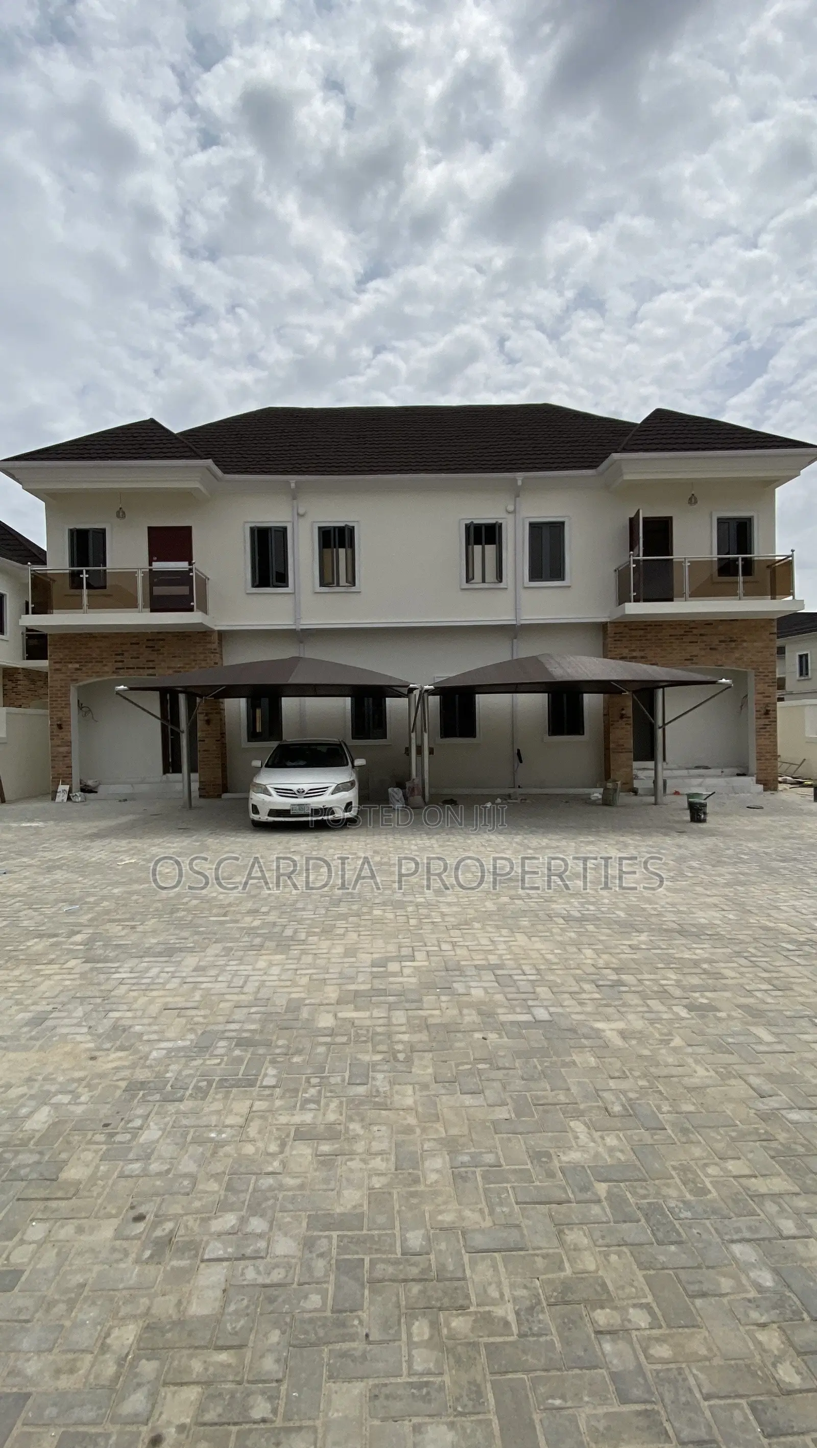 2bdrm Townhouse/Terrace in Ogombo for sale