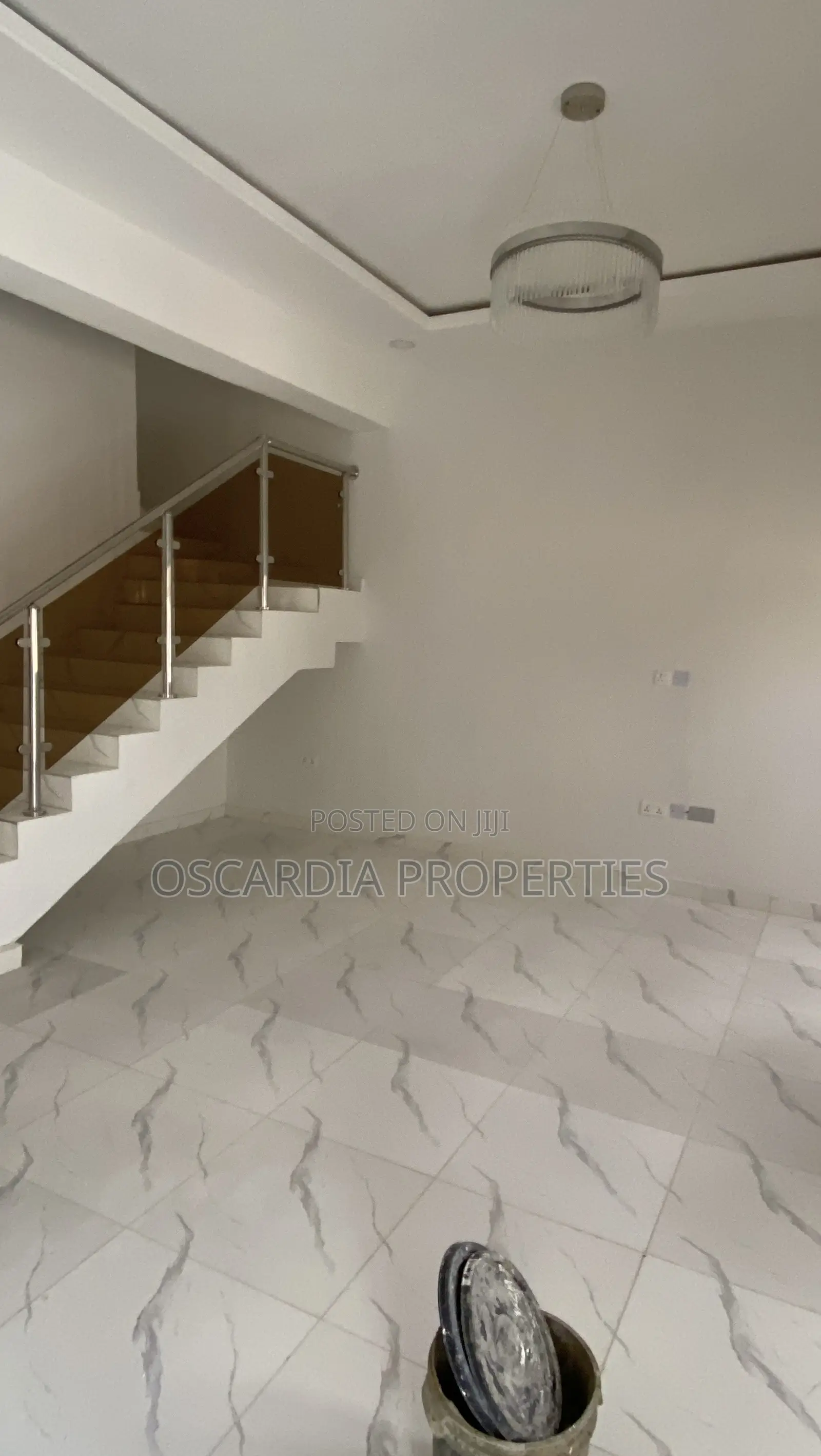 2bdrm Townhouse/Terrace in Ogombo for sale