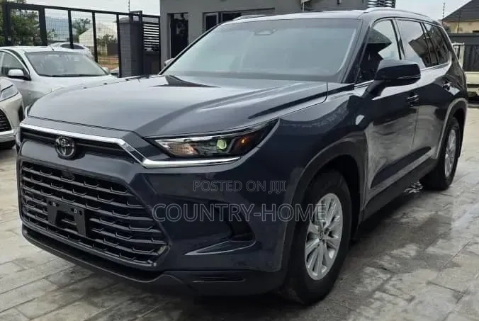 Toyota Highlander Limited AWD 2026 Blue