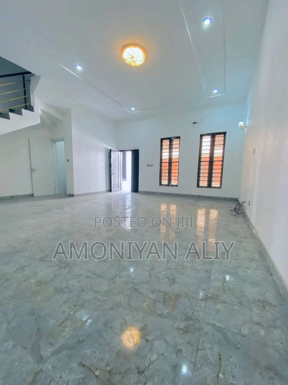 4bdrm Duplex in Ikota Gra for sale