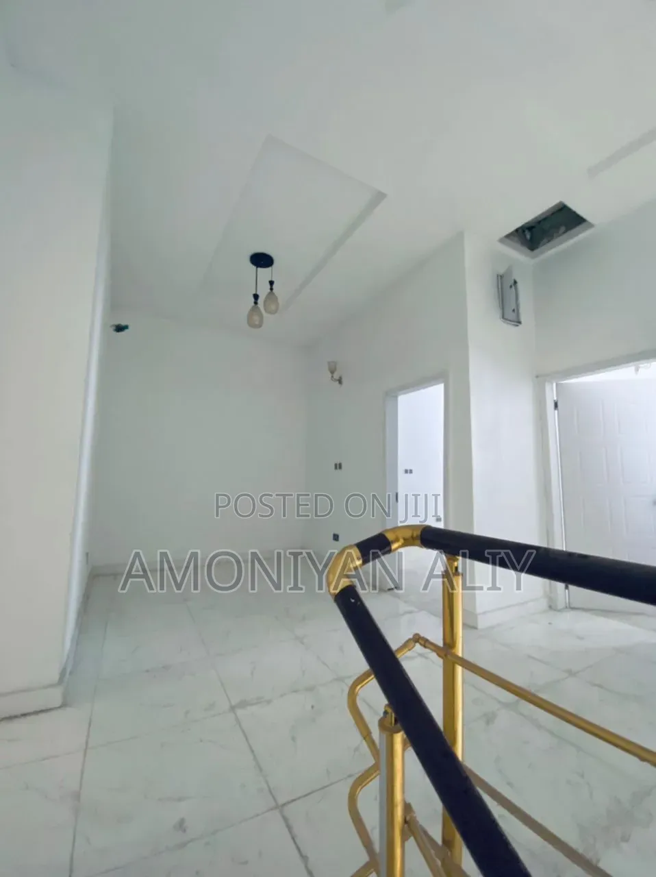 4bdrm Duplex in Ikota Gra for sale