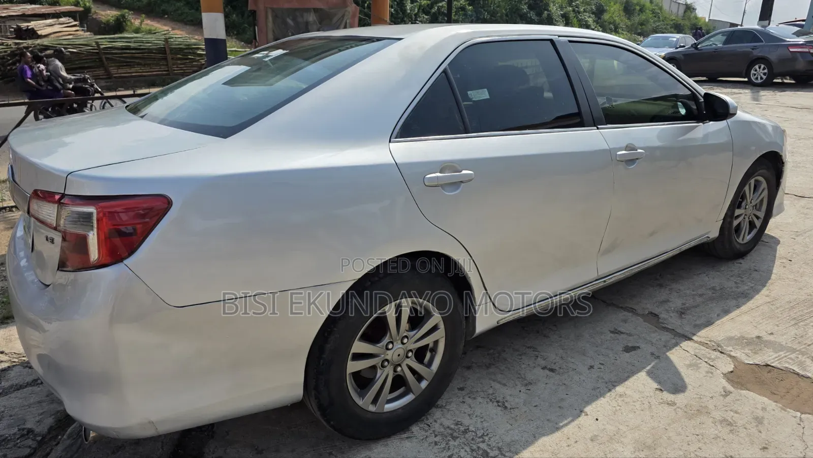 Toyota Camry L 4dr Sedan (2.5L 4cyl 6A) 2014 Silver