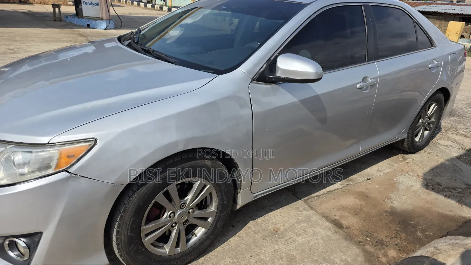 Toyota Camry L 4dr Sedan (2.5L 4cyl 6A) 2014 Silver