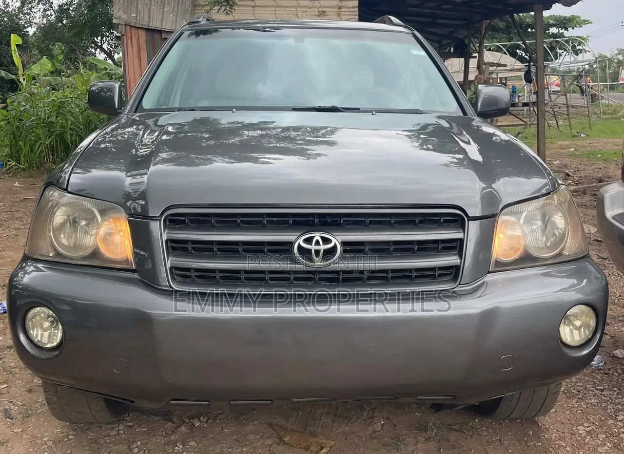 Toyota Highlander 2005 Gray