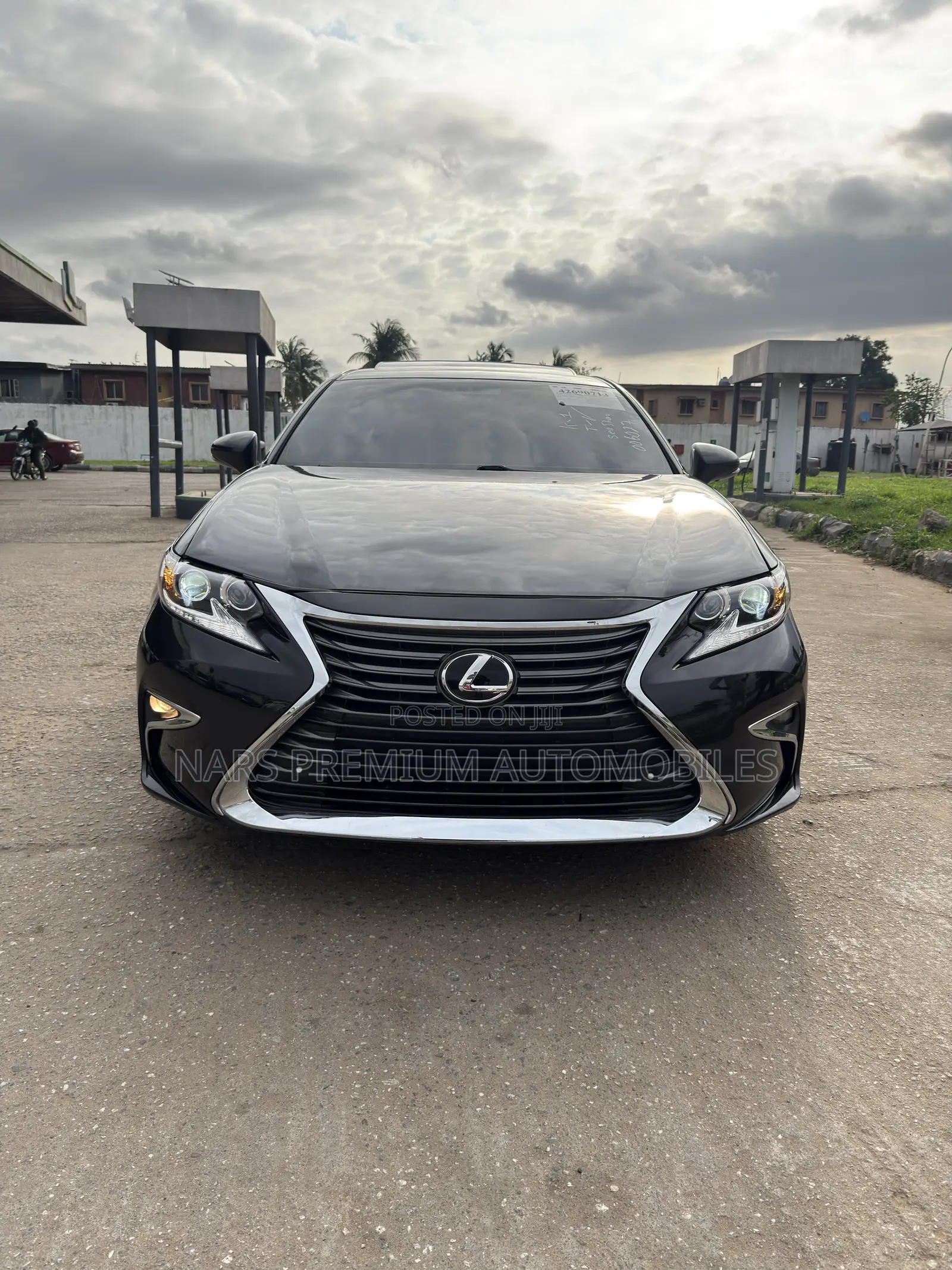 Lexus ES 350 FWD 2016 Black