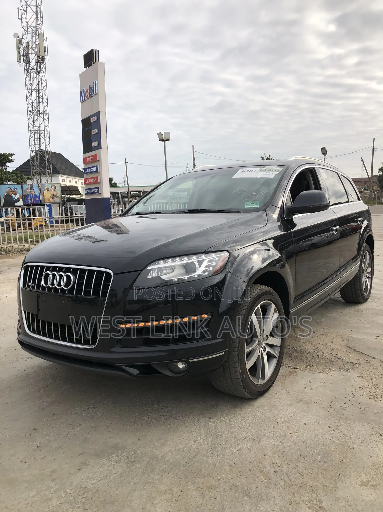 Audi Q7 2016 Black