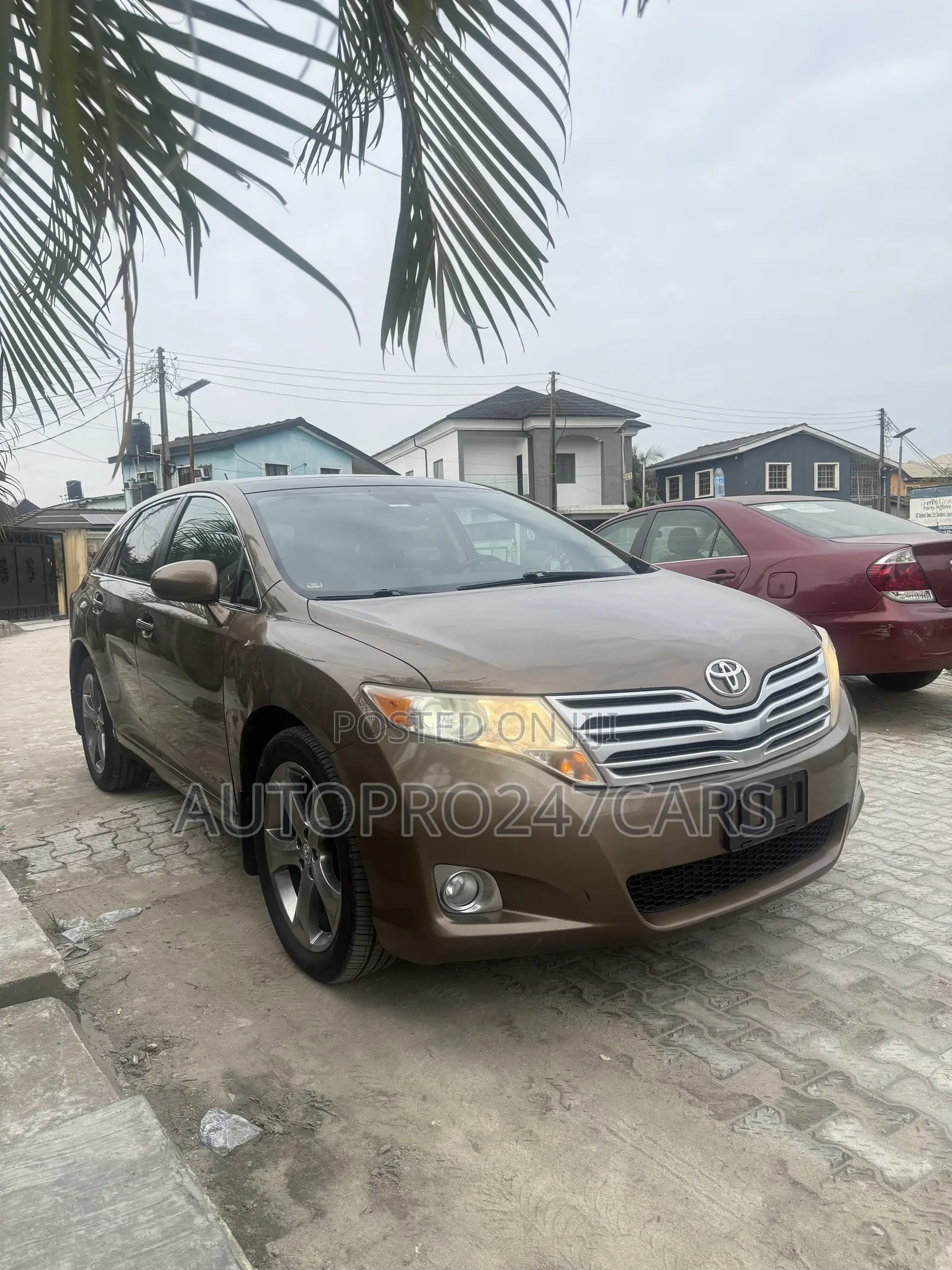 Toyota Venza V6 AWD 2010 Brown