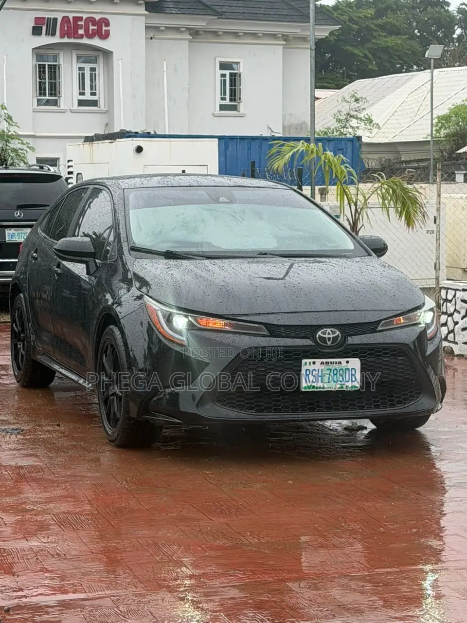 Toyota Corolla LE 2021 Gray