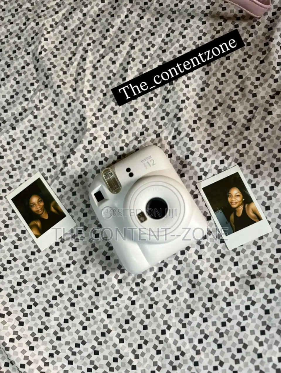 Fujifim Instax Mini 12 Instant Camera