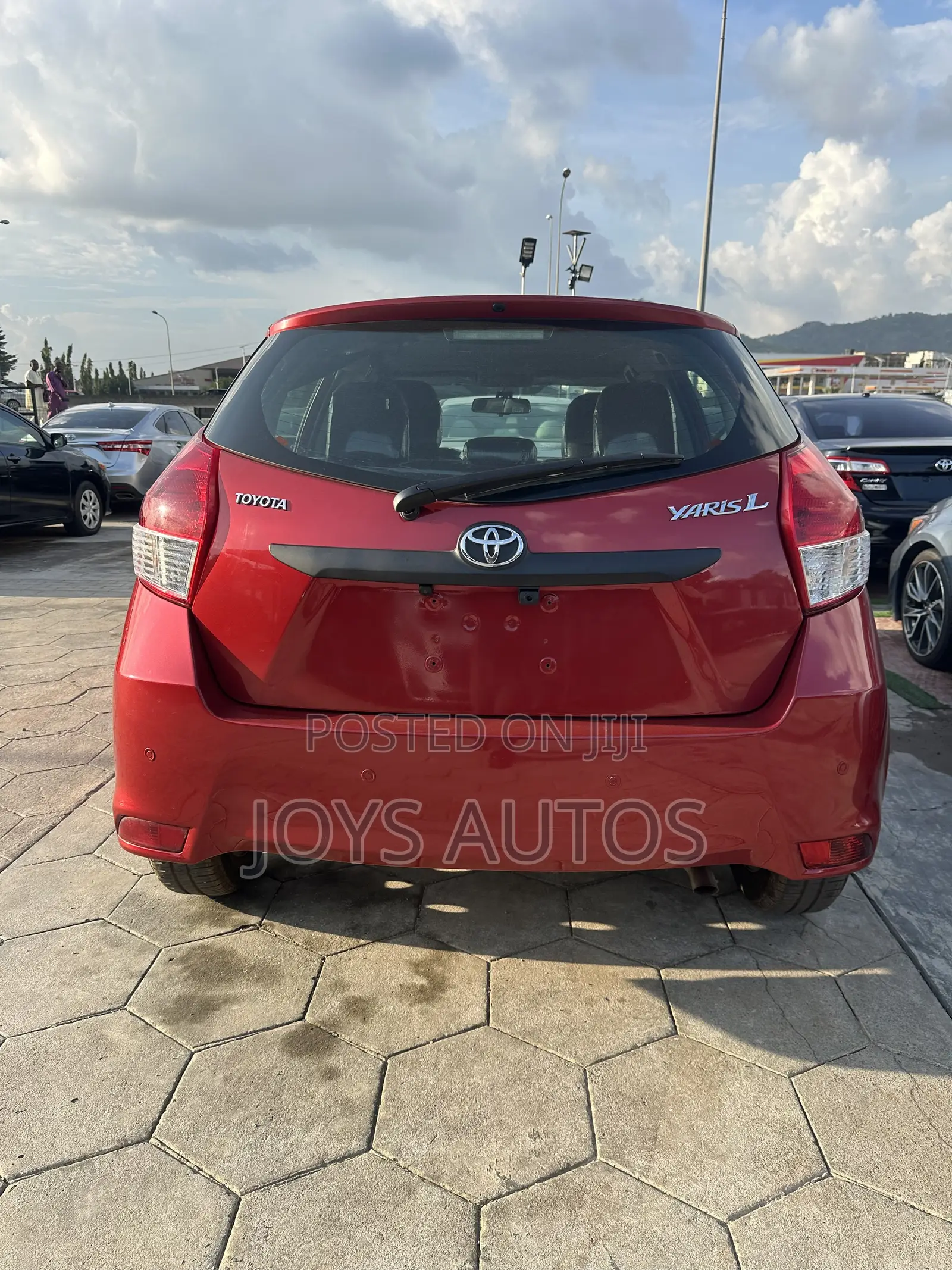 Toyota Yaris 2015 Red