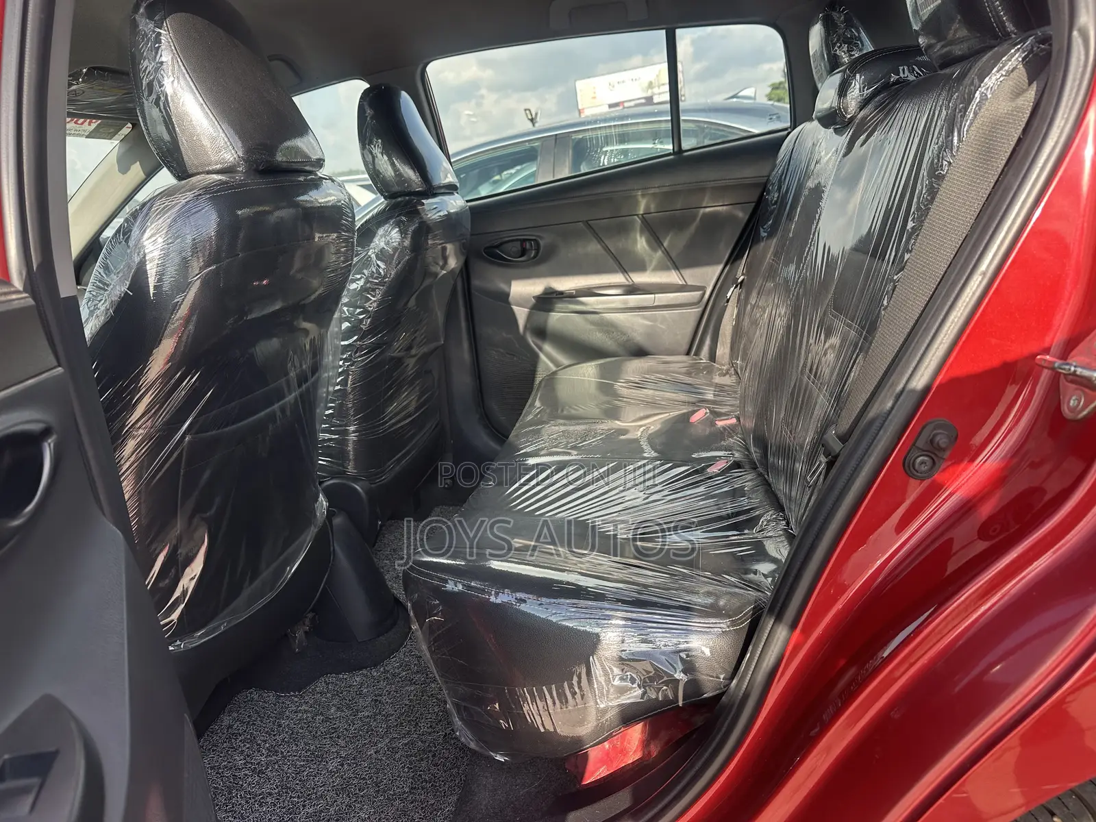 Toyota Yaris 2015 Red