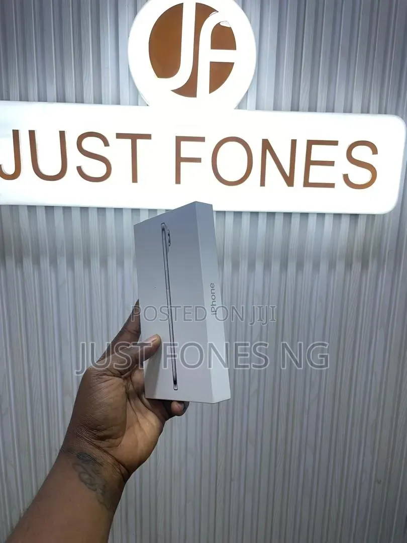 New Apple iPhone Air 256 GB White