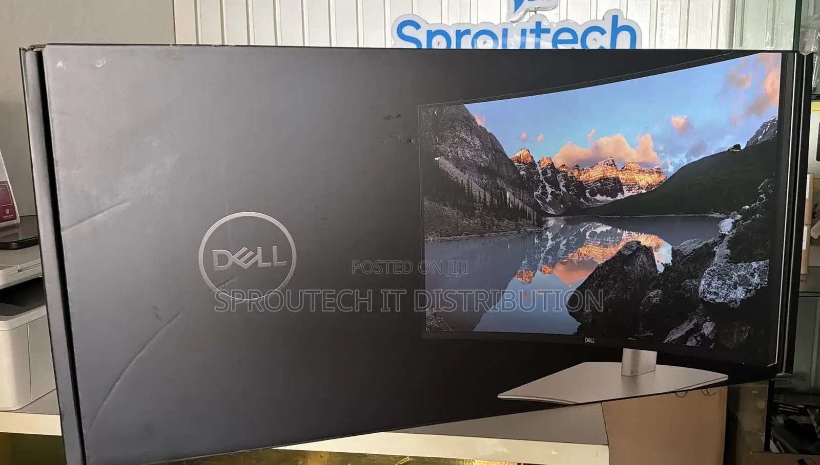 Dell UltraSharp 34 Curved Thunderbolt Hub Monitor – U3425WE