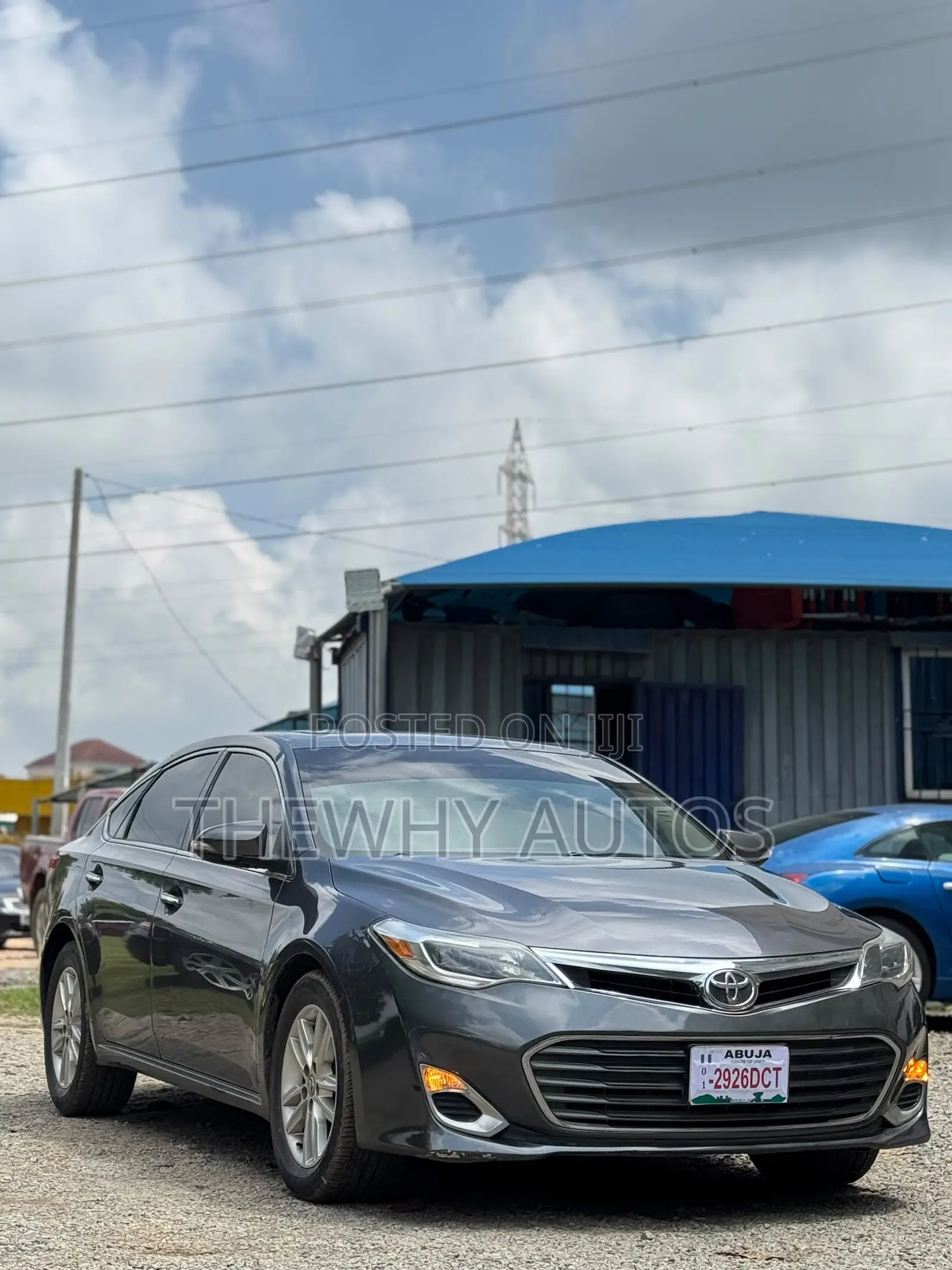 Toyota Avalon XLE Premium FWD Sedan (3.6L 6cyl 6A) 2016 Gray