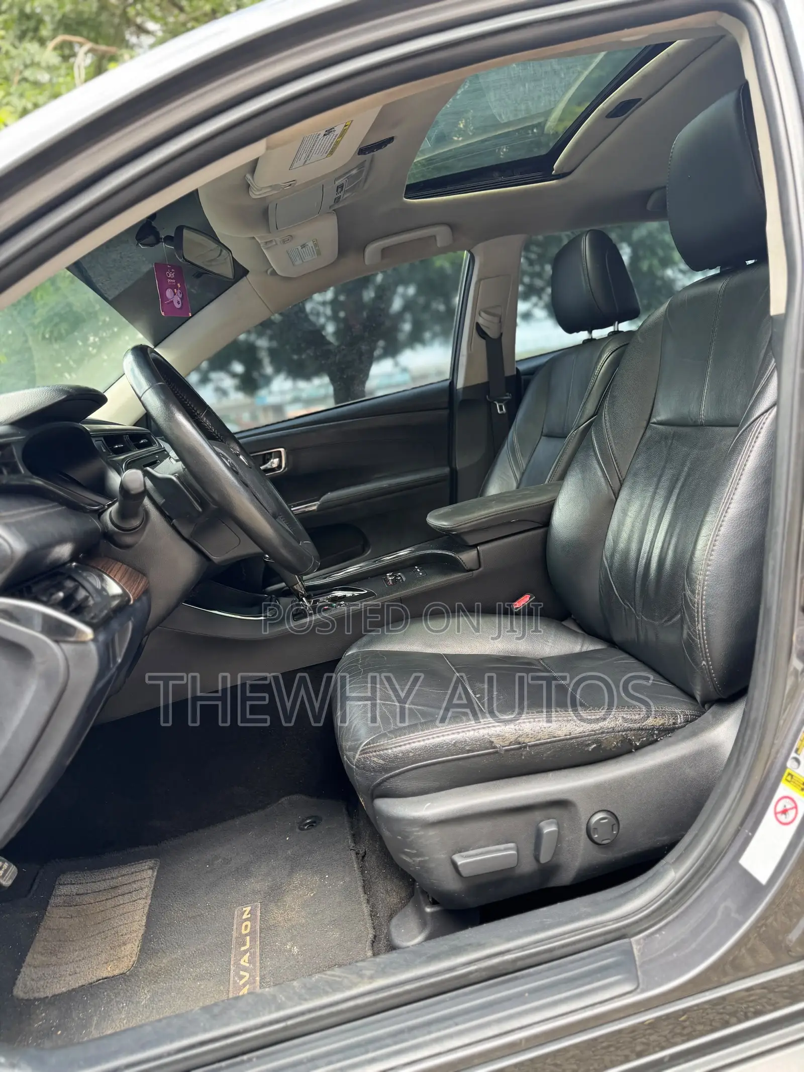 Toyota Avalon XLE Premium FWD Sedan (3.6L 6cyl 6A) 2016 Gray