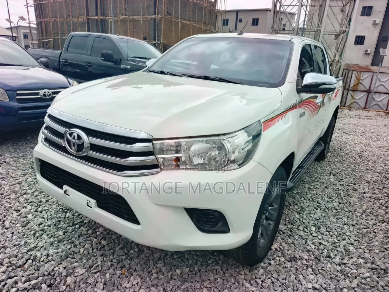 Toyota Hilux 2016 White