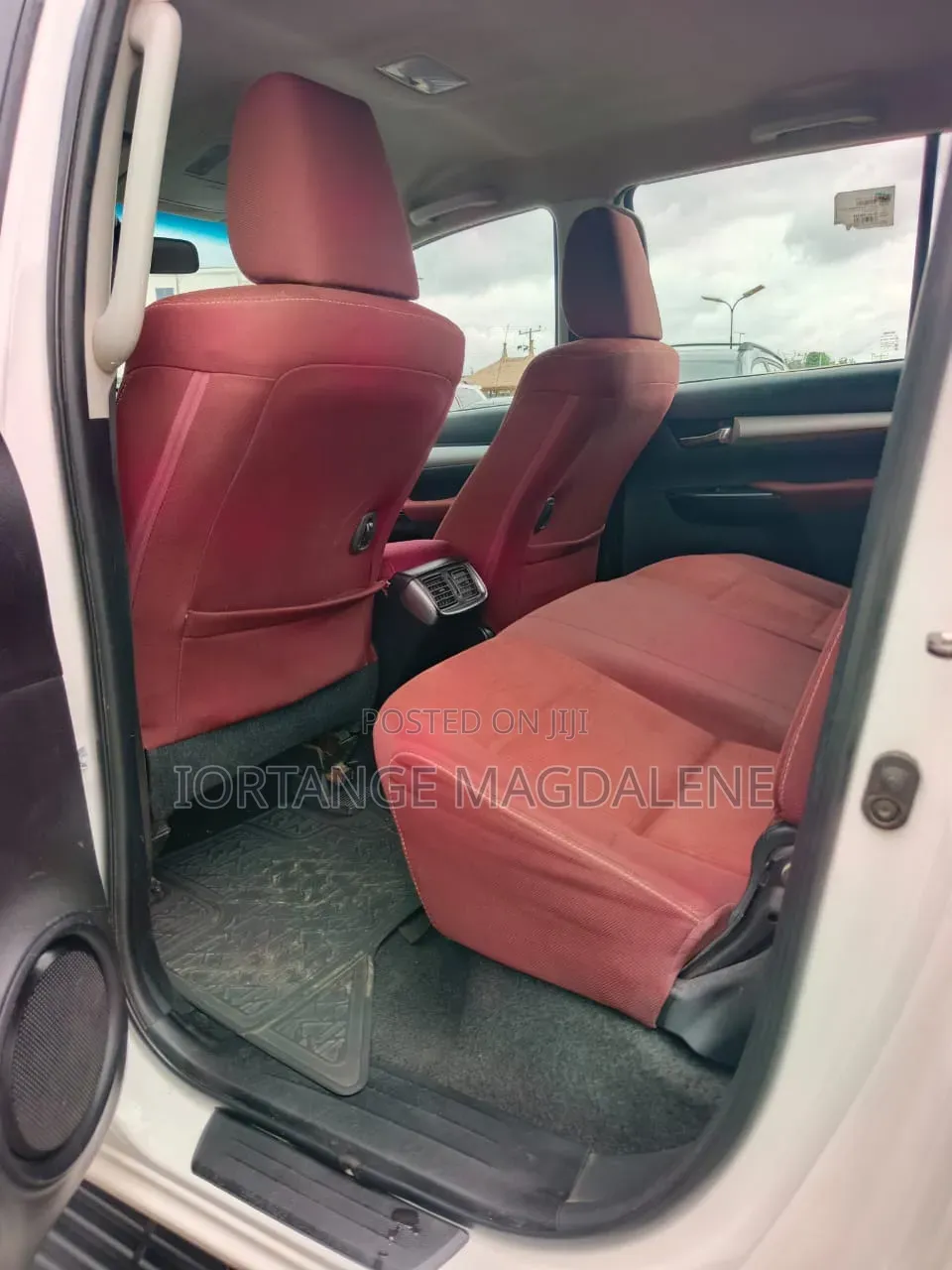 Toyota Hilux 2016 White