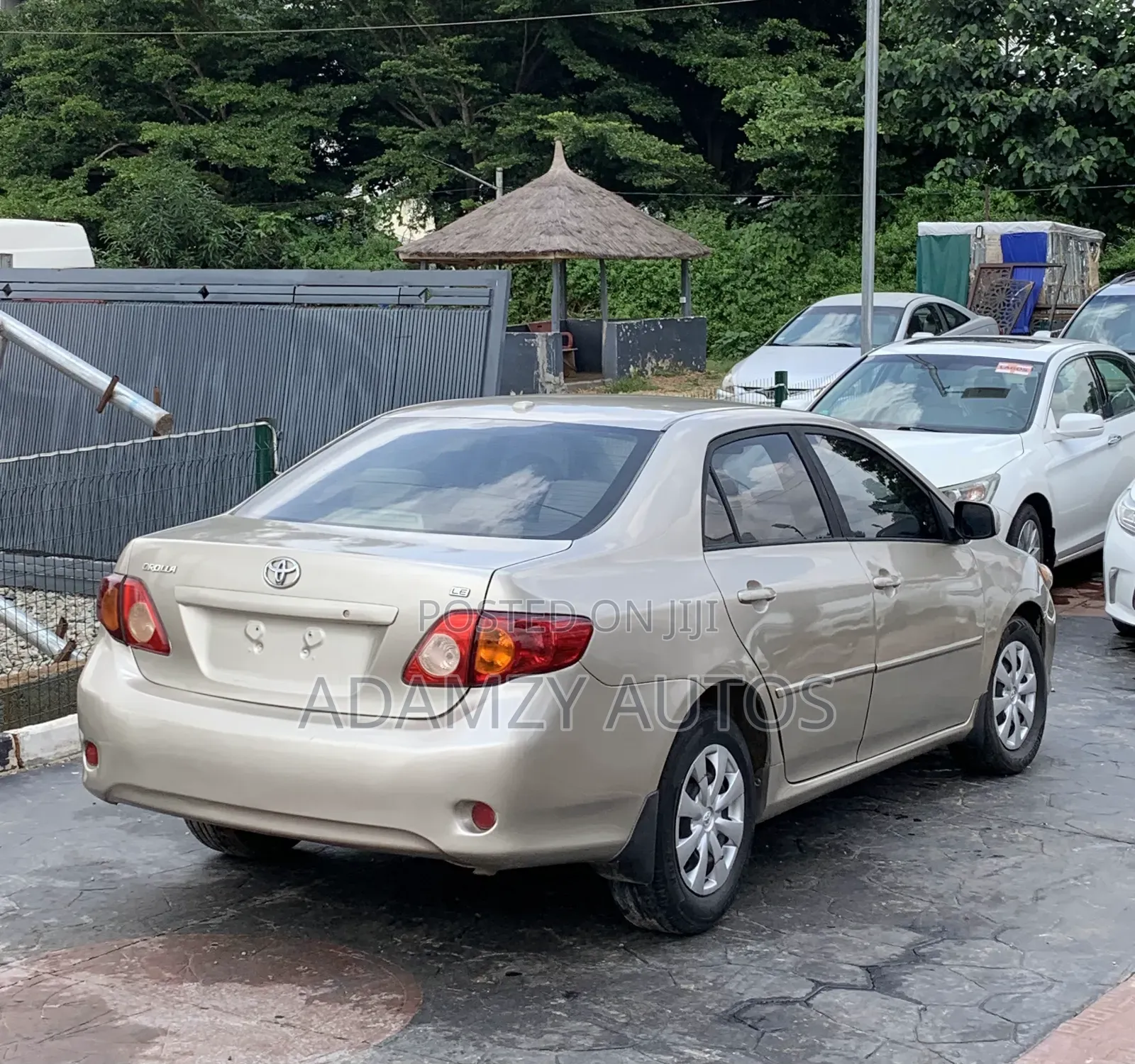 Toyota Corolla 2009 Gold