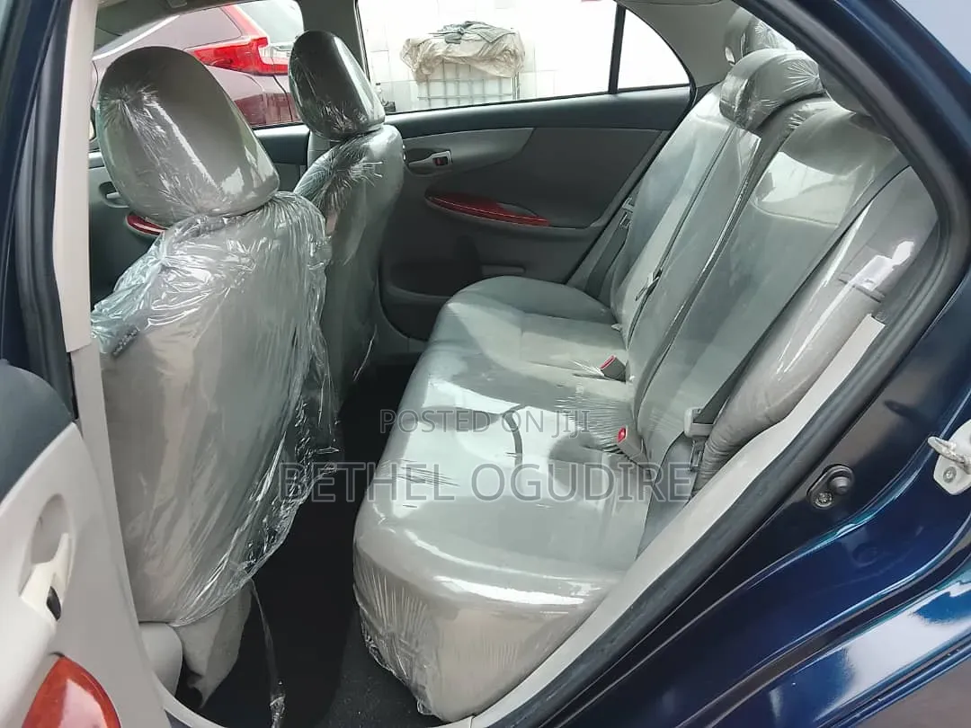 Toyota Corolla 2013 Blue