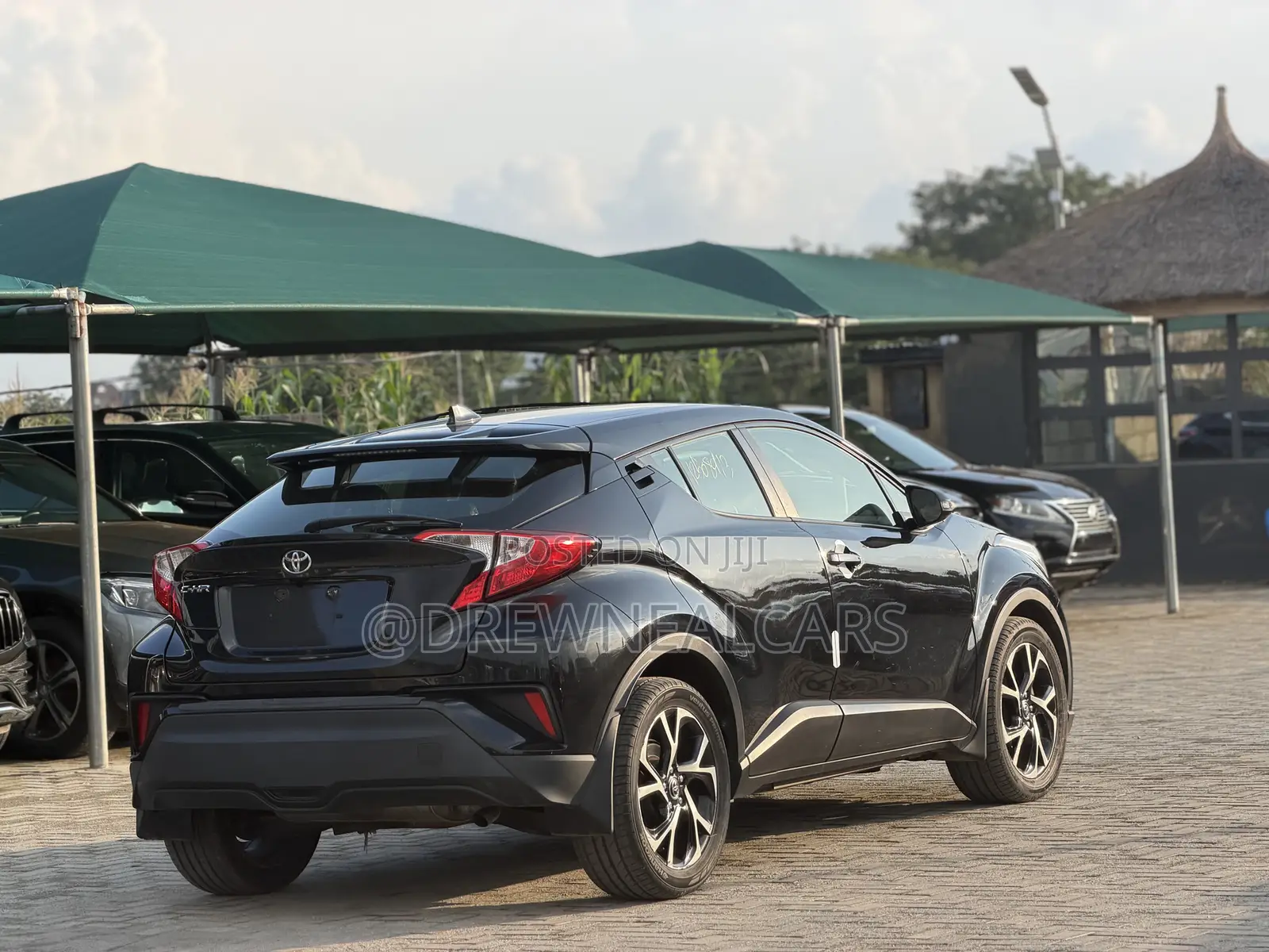 Toyota C-HR XLE FWD 2020 Black