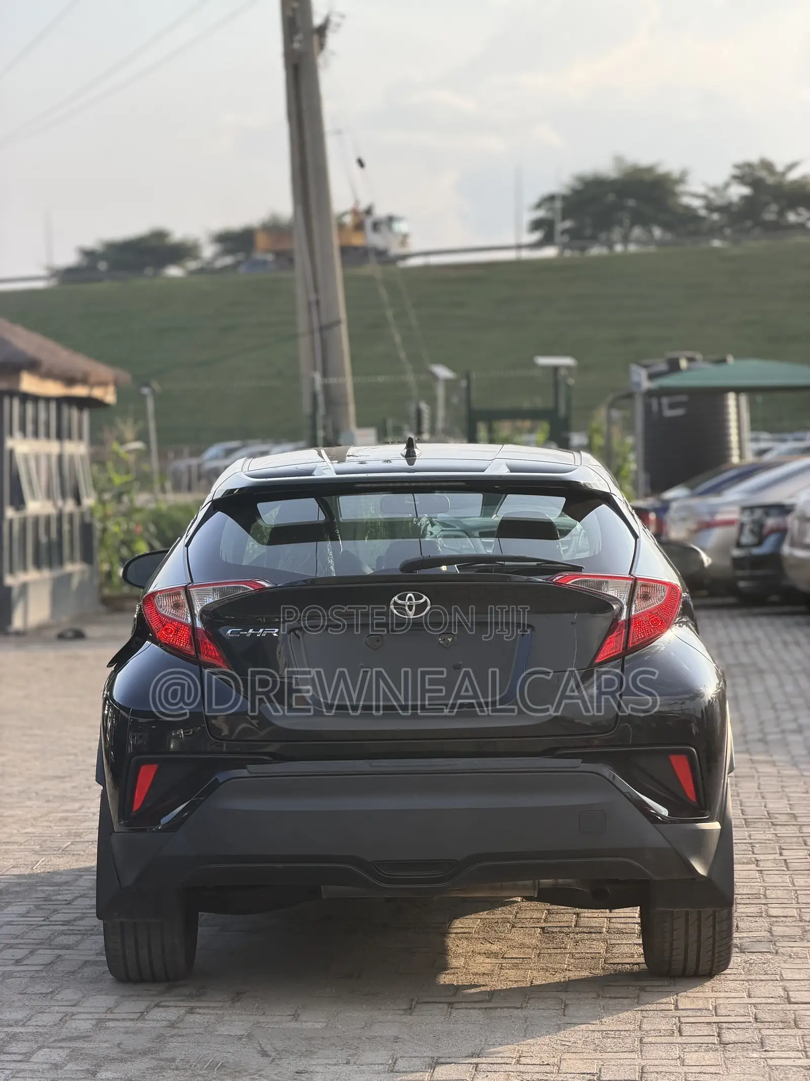 Toyota C-HR XLE FWD 2020 Black