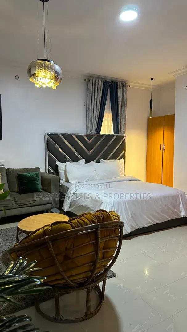 Furnished Studio Apartment in Lekki Phase One for rent