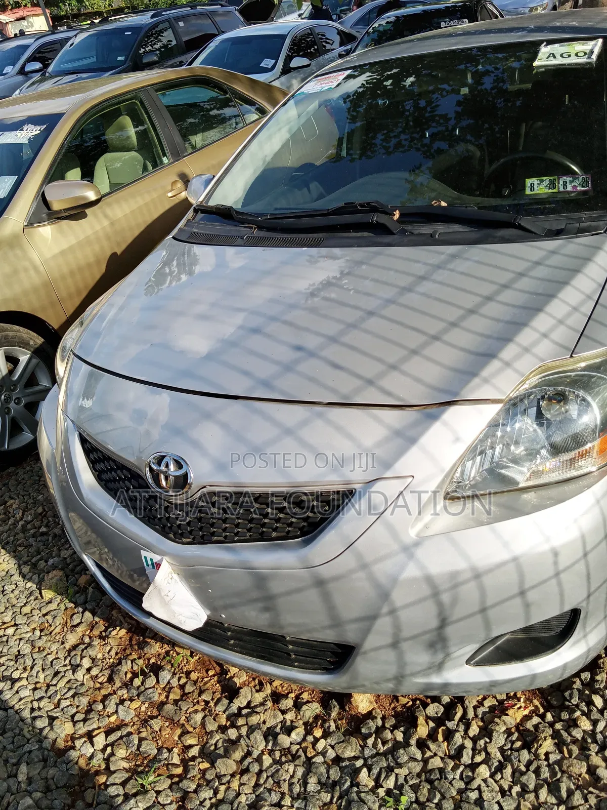 Toyota Yaris 2011 Silver