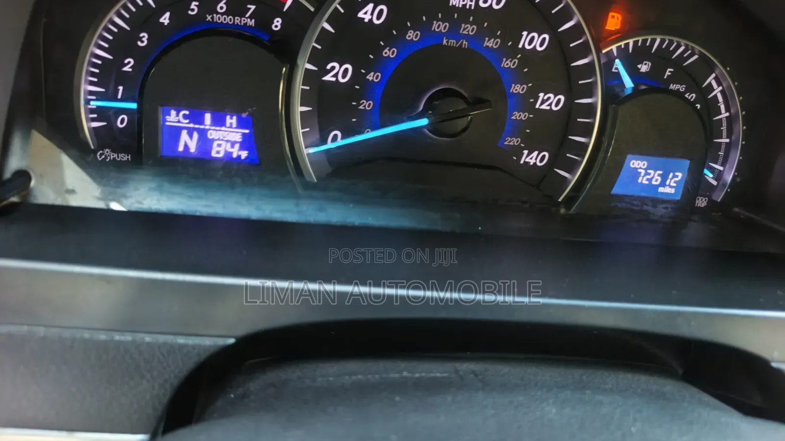 Toyota Camry 2014 Gold