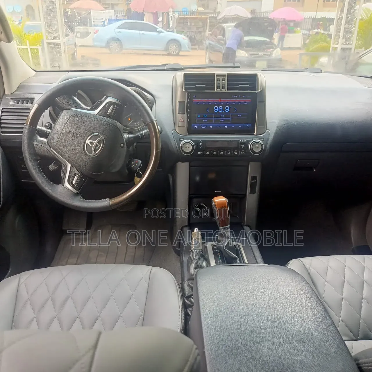 Toyota Land Cruiser Prado 2012 Black