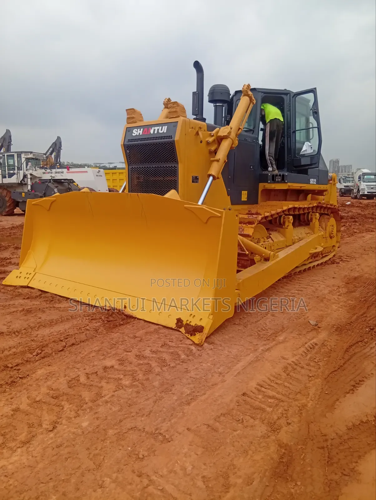 Shantui SD32 Bulldozer (D8 Equivalent) Manual, Cummins Engine
