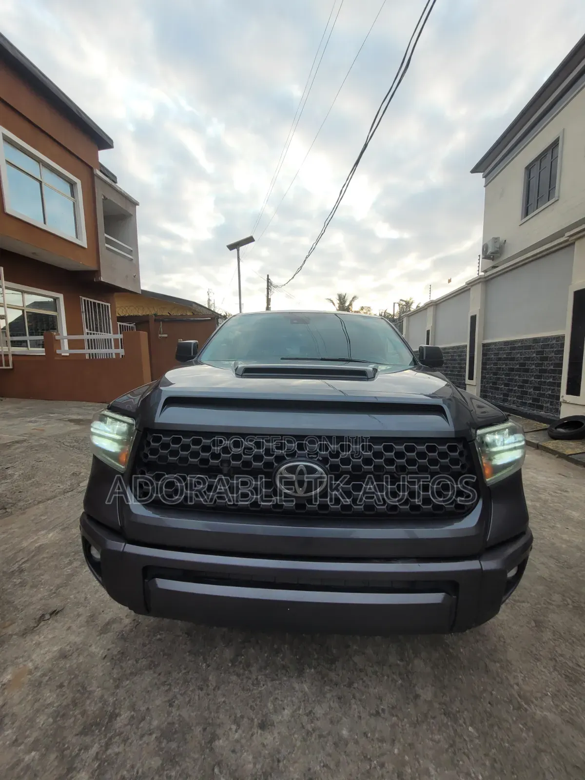 Toyota Tundra 2022 Gray