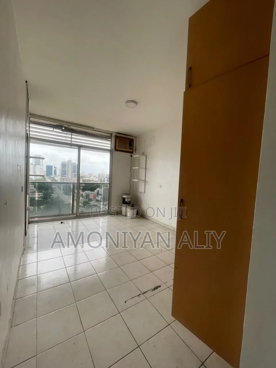 3bdrm Maisonette in 1004 Estate for rent