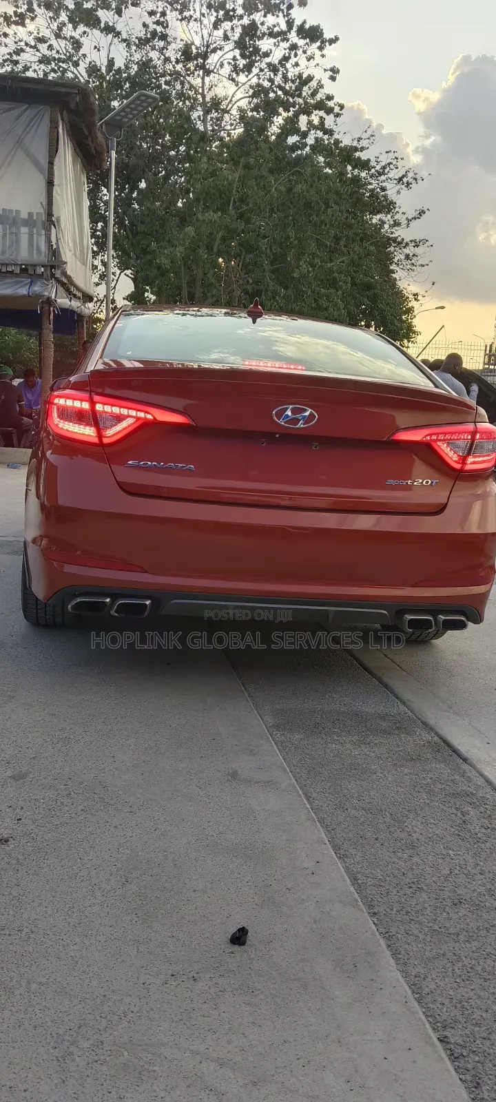 Hyundai Sonata Sport 2.0T Sedan FWD (2.0L 4cyl 6A) 2017 Orange