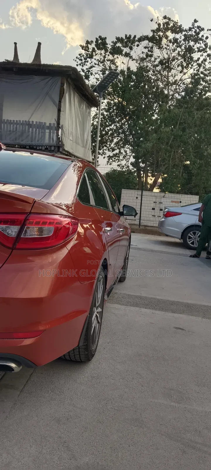 Hyundai Sonata Sport 2.0T Sedan FWD (2.0L 4cyl 6A) 2017 Orange