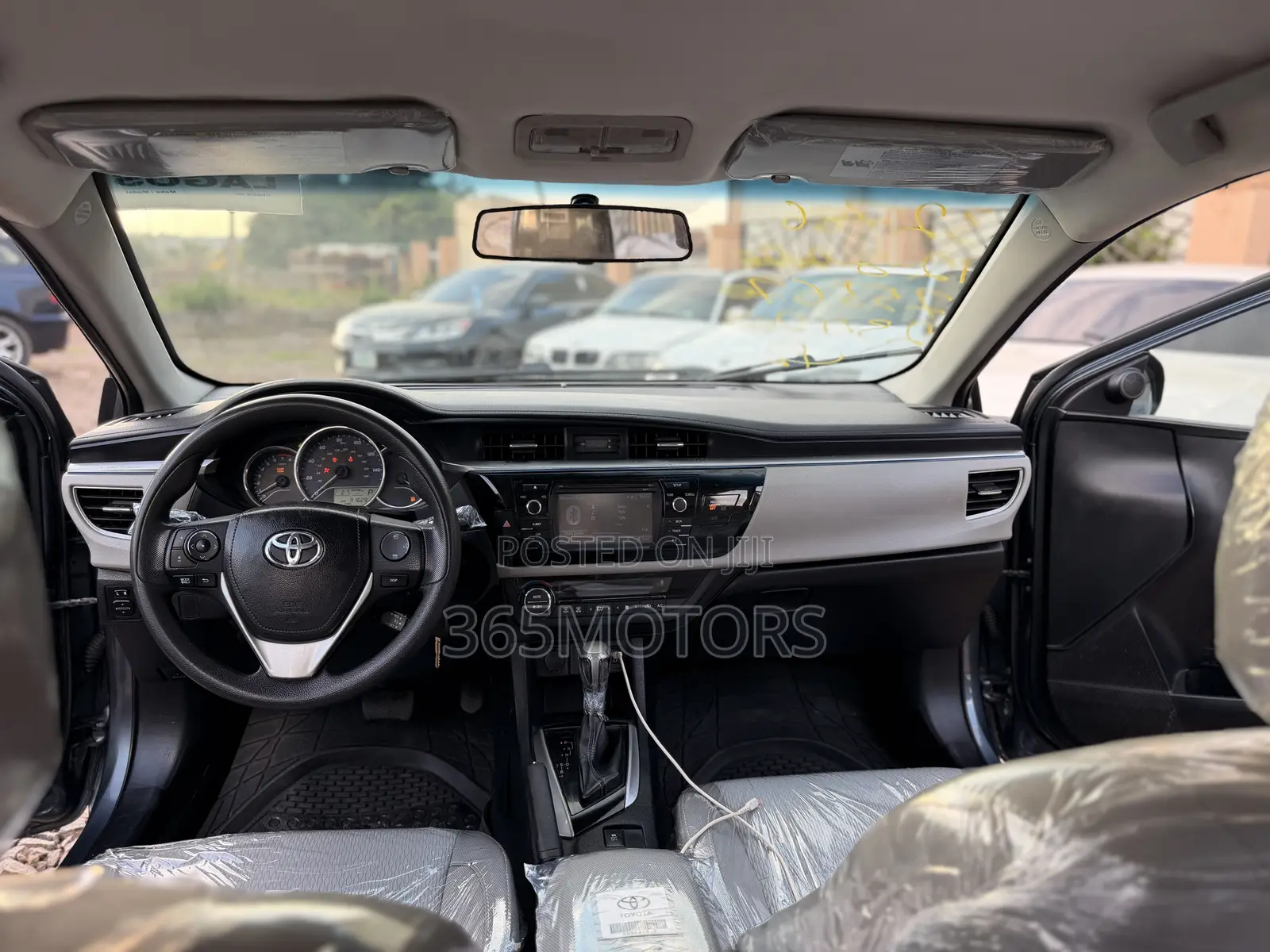 Toyota Corolla 2015 Gray