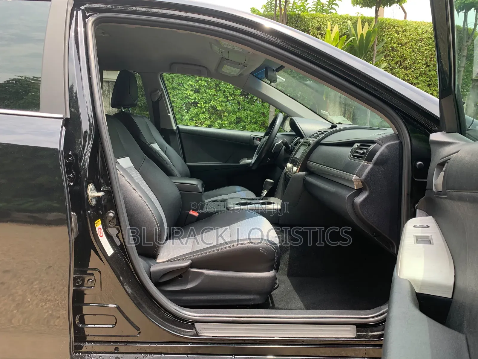 Toyota Camry SE 4dr Sedan (2.5L 4cyl 6A) 2013 Black