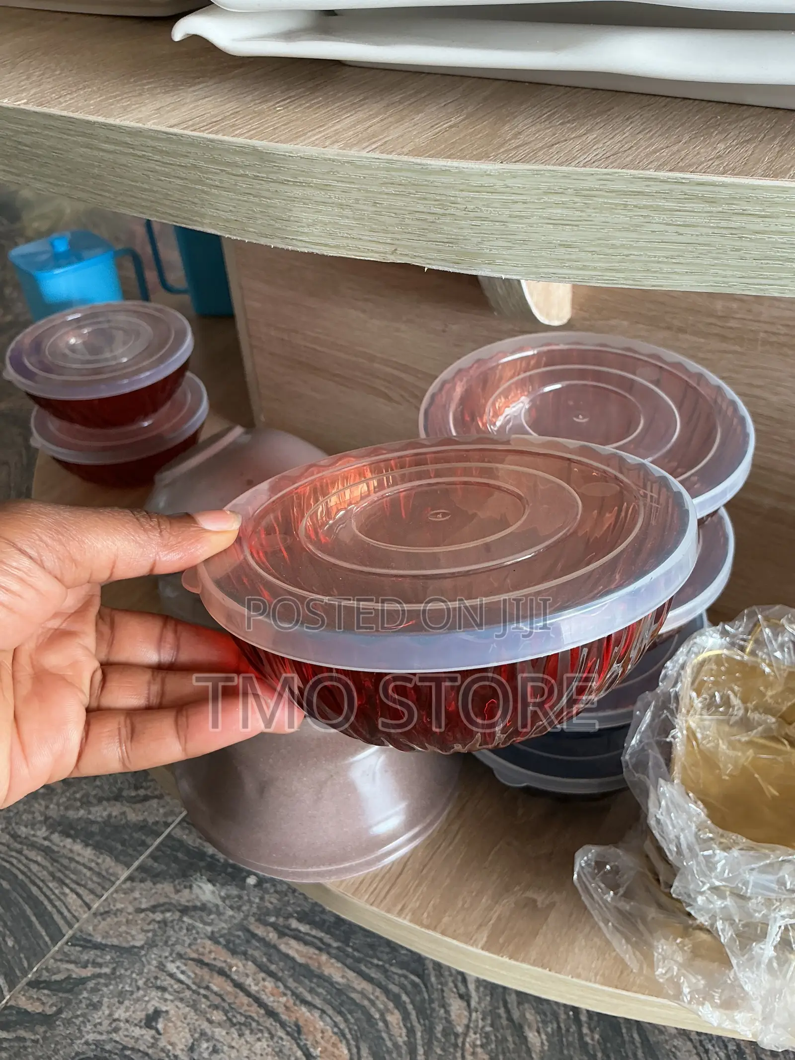 Acrylic Bowl With Cover, Souvenirs
