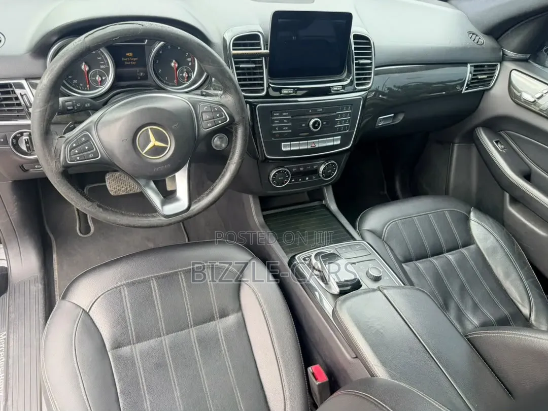 Mercedes-Benz GLE-Class 2016 Black