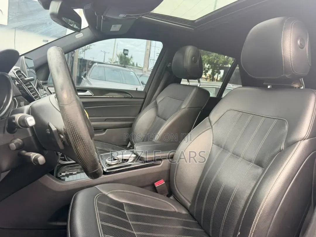 Mercedes-Benz GLE-Class 2016 Black