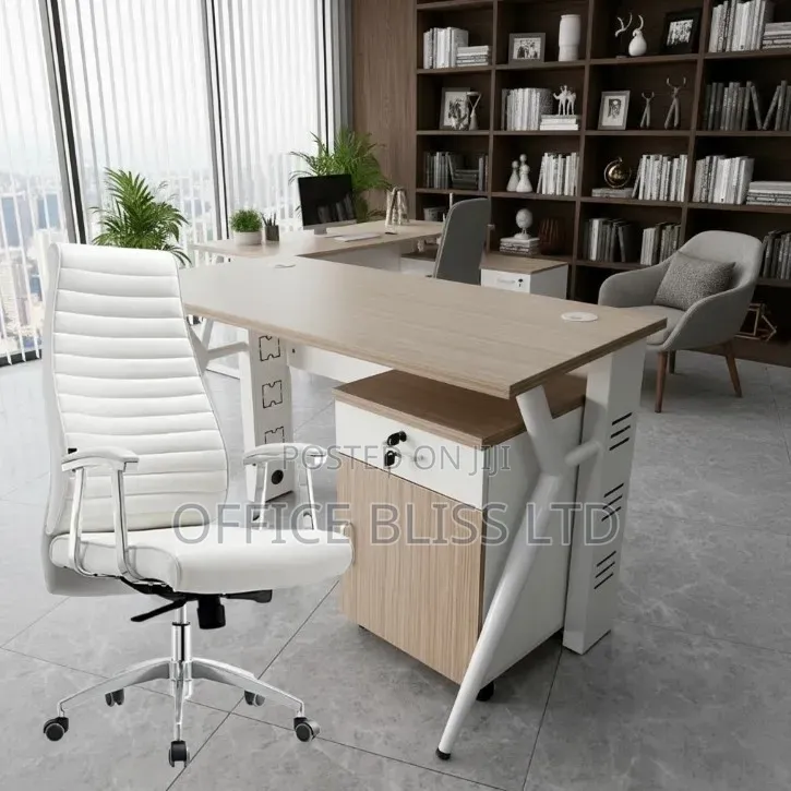 Simple Glossy Office Table 120cm Executive Office Chair