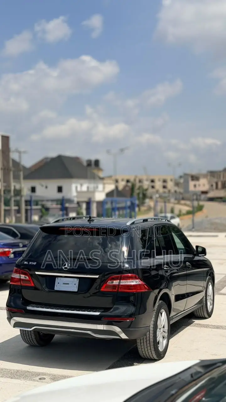 Mercedes-Benz M Class ML350 4dr SUV (3.5L 6cyl 7A) 2014 Black